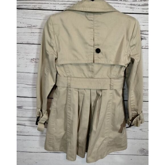 "Zara Basic" woman's coat 🧥 - Picture 3 of 7